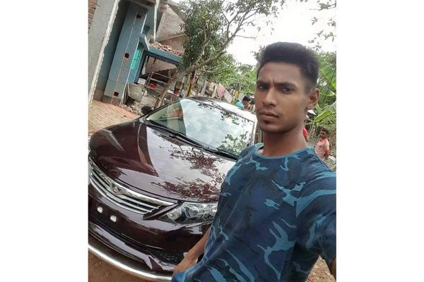 জন্মদিনে ওয়ার্নারের উইকেট উপহার দিলেন মুস্তাফিজ
