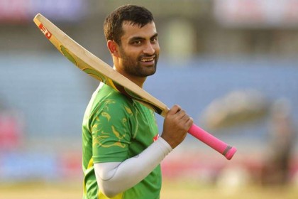 পাকিস্তানে খেলতে দেশ ছাড়লেন তামিম