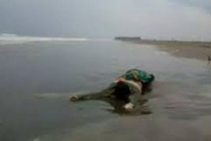 সৈকতে ভেসে এলো রোহিঙ্গা কিশোরীর লাশ