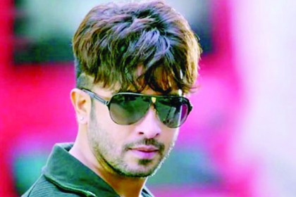 পাইরেসির কবলে শাকিবের 'রংবাজ'