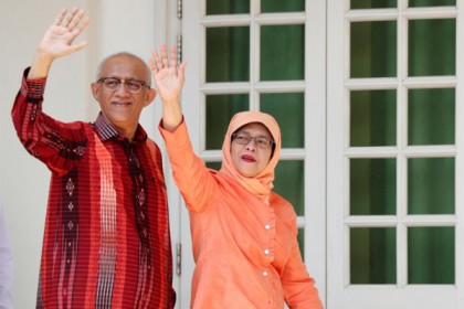 সিঙ্গাপুরের প্রথম নারী প্রেসিডেন্ট হালিমা ইয়াকুব