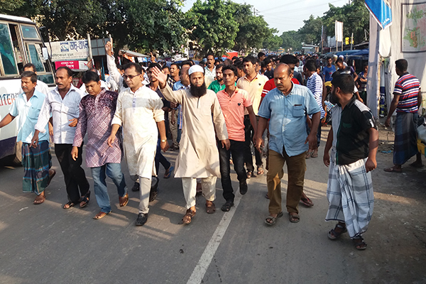 ঘাটাইলে ১৪৪ ধারা ভেঙে বিক্ষোভ মিছিল, সমাবেশ 
