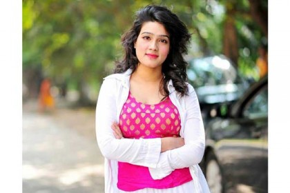 নতুন ছবিতে চুক্তিবদ্ধ হলেন মাহিয়া মাহি