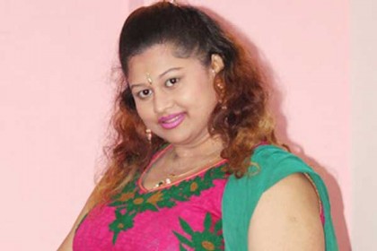 তৃতীয় বিয়ে করলেন চিত্রনায়িকা ময়ূরী