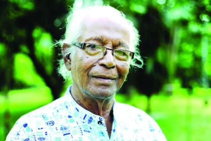দ্বিজেন শর্মাকে শেষ শ্রদ্ধা