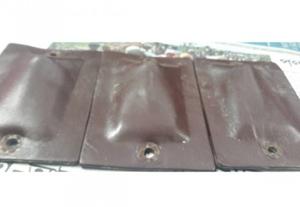 ফুলবাড়ীতে সাপের বিষসহ একজন আটক