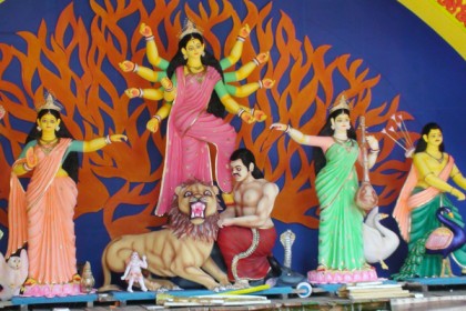 লক্ষ্মীপুরে মন্দিরে মন্দিরে শারদীয় দুর্গোৎসব প্রস্তুতি 