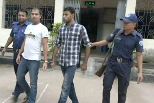 লক্ষ্মীপুরে প্রতারণাকালে দুই যুবক গ্রেফতার