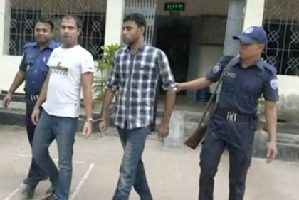লক্ষ্মীপুরে প্রতারণাকালে দুই যুবক গ্রেফতার