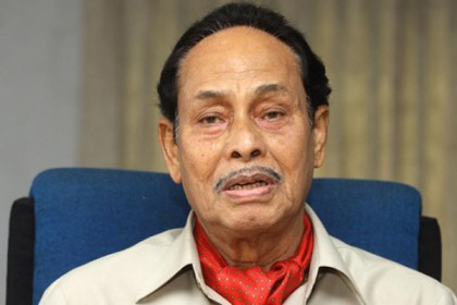 অসুস্থ হয়ে রংপুর সিএমএইচে ভর্তি এরশাদ