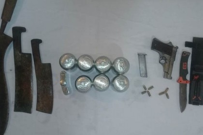 ফরিদপুরে অস্ত্র ও বিয়ার উদ্ধার