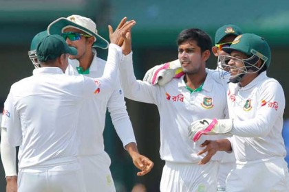 আজ মাঠে নামছে মুশফিকরা