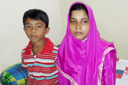 চৌদ্দগ্রামে রোহিঙ্গা মা-ছেলে আটক