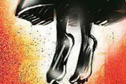 ভালুকায় প্রেমিকের সাথে অভিমান করে কিশোরীর আত্মহত্যা
