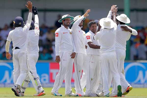 পাকিস্তানের বিপক্ষে শ্রীলঙ্কার নাটকীয় জয়!
