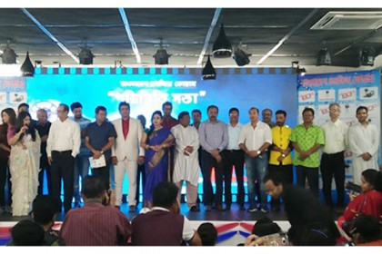 'আমি এই প্রহসন নাটকের সঙ্গে নেই'