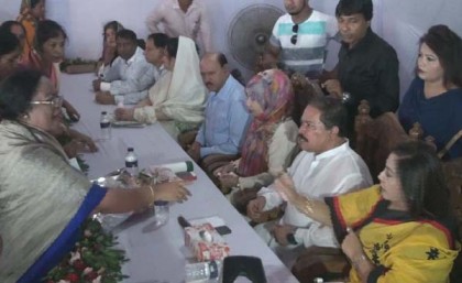মহিলা দলের কর্মী সভায় সরোয়ার-শিরিনের বাকযুদ্ধ, সংঘর্ষে আহত ৩