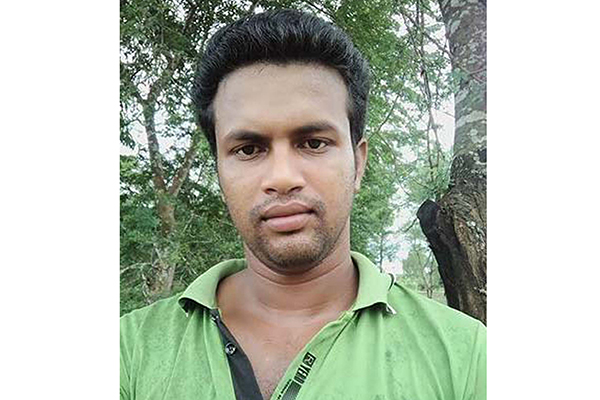 কুয়াকাটা সৈকতে নেমে এক যুবক নিখোঁজ