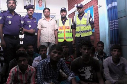 বরিশালে ইলিশ শিকারের দায়ে ১১ জেলের কারাদণ্ড