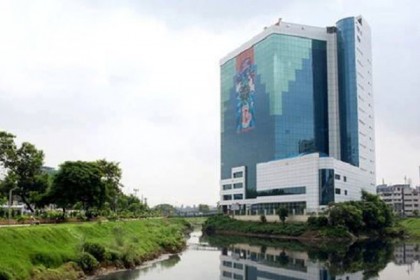 বিজিএমইএ ভবন ভাঙার সময় আবেদনের আদেশ দুপুরে
