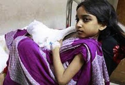 মুক্তামনির হাতে অস্ত্রোপচার সম্পন্ন