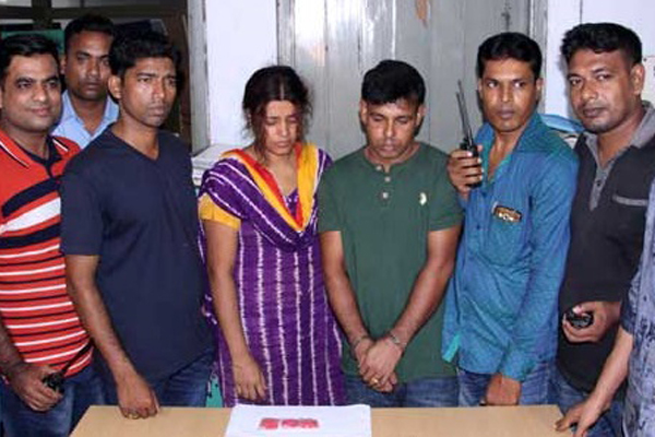 বরিশালে ২০০ পিস ইয়াবাসহ মামা-ভাগ্নি গ্রেফতার