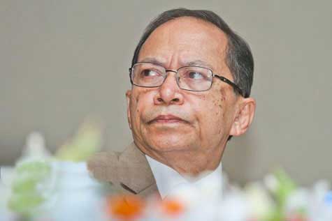 প্রধান বিচারপতি সিনহাকে দেশত্যাগ না করার আহ্বান