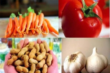ক্যান্সার দূরে রাখবে যেসব খাবার