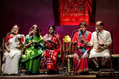 মুক্তধারার আবৃত্তি প্রযোজনা 'ধেয়ানে আলোকরেখা'