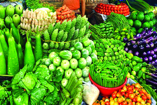 ৬০ টাকার নিচে সবজি নেই