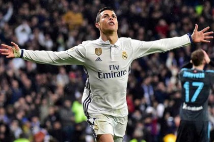 অপেক্ষার ইতি টানলেন রোনালদো
