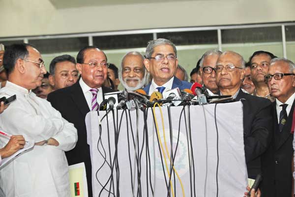 ২ ঘণ্টা ৩৫ মিনিটের সংলাপে নির্বাচন কমিশনকে যা বলেছে বিএনপি