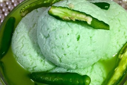 যে রসগোল্লা খেলে লাগবে ঝাল!
