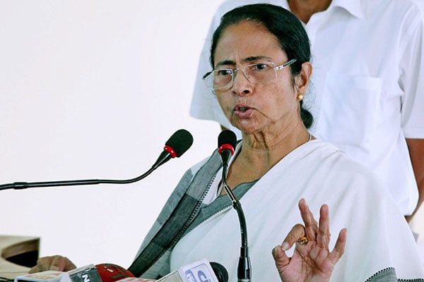 বাংলা ভাগের চক্রান্ত করছে বিজেপি: মমতা