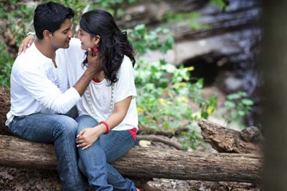 যে গ্রামে প্রকাশ্যে চলে চুম্বন-অশ্লীলতা! 