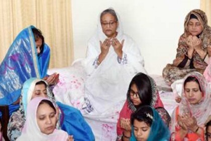 শেখ রাসেলের জন্মদিনে মিলাদ ও দোয়া মাহফিলে প্রধানমন্ত্রী