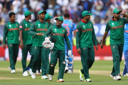 ঘুরে দাঁড়ানোর প্রত্যয়ে মাঠে নামবে বাংলাদেশ