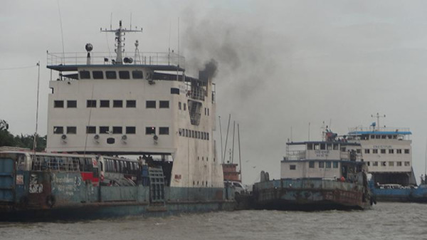 দৌলতদিয়া ঘাটে ৫ কিলোমিটার ব্যাপী যানজট