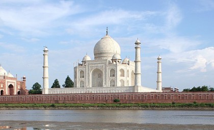 বাবরি মসজিদের মত ধ্বংস করা হতে পারে তাজমহলকে!