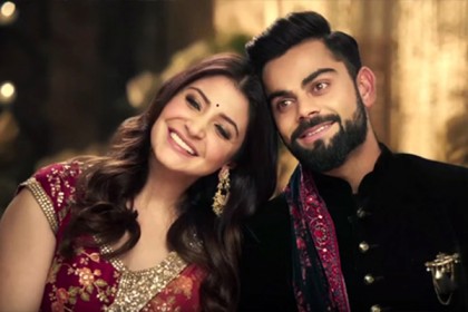 আনুশকার সঙ্গে বিয়ের শপথবাক্য পড়লেন কোহলি (ভিডিও)