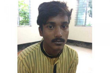 সুদীপ্তের মাথায় লোহার পাইপ দিয়ে আঘাতকারী আটক