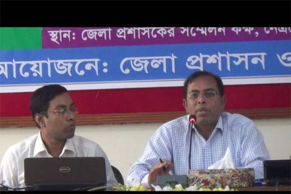 নেত্রকোনায় একসেস টু ইনফরমেশন প্রেস ব্রিফিং