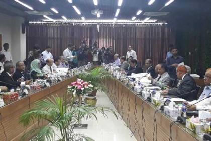এতোদিন আমরা ভারি বক্তব্য শুনেছি: সিইসি