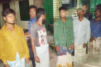 টেকনাফে রোহিঙ্গা অনুপ্রবেশেকারী ৮ দালালের সাজা