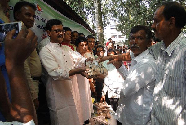 'কোন চক্রান্ত দেশের উন্নয়নের ধারা থামাতে পারবে না'