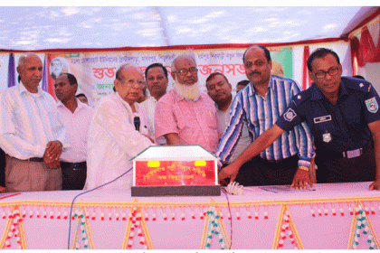 ঠাকুরগাঁওয়ে বিদ্যুৎ সংযোগ পেল ২১৩টি বাড়ি