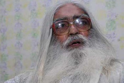 চিকিৎসা শেষে দেশে ফিরেছেন সিরাজুল আলম খান