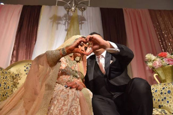 কানাডা প্রবাসীকে বিয়ে করলেন আমব্রিন