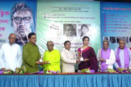 ষষ্ঠ ঋত্বিক ঘটক সম্মাননা পেলেন জয়া আহসানসহ ৬ গুণী