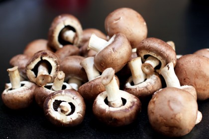 বাড়বে না বয়সের চাকা, মাশরুমে থমকে যাবে বয়স